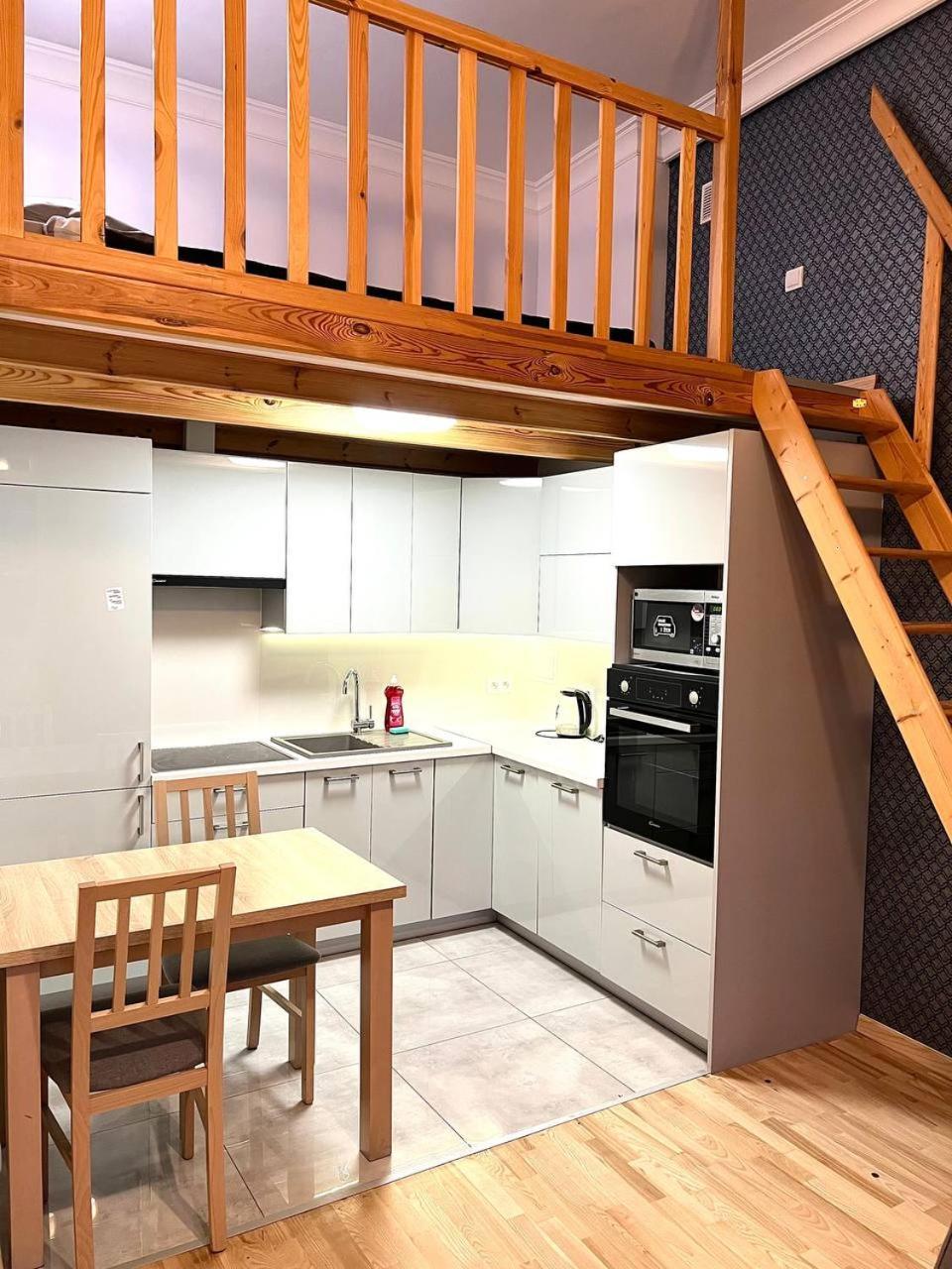Stylish Apartment In The Centre -By Hik Apartments 바르샤바 외부 사진